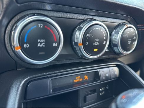 Used 2023 MAZDA MX-5 Miata Grand Touring image 25