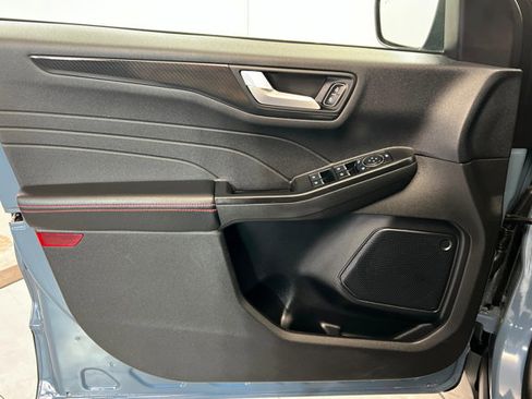 Used 2025 Ford Escape ST-Line Select image 14