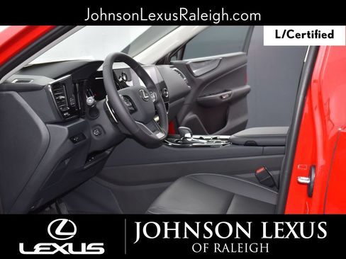 Used 2025 Lexus NX 250 FWD w/ Accessory Package (2T) image 5