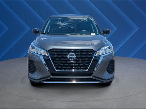 Used 2025 Nissan Kicks Play S FWD image 8