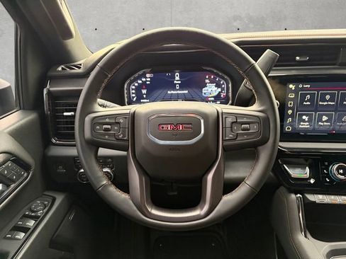 Used 2024 GMC Sierra 2500 AT4 w/ AT4 Premium Plus Package image 21