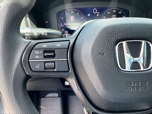 Used 2023 Honda Accord EX image 24