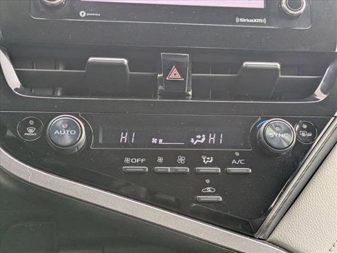 Used 2022 Toyota Camry LE image 16