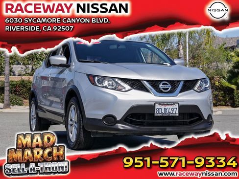 Used 2017 Nissan Rogue Sport S w/ S Appearance Package image 1