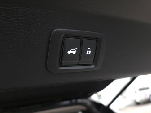 Used 2023 Mitsubishi Outlander SE image 5