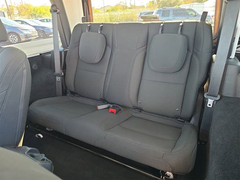 Used 2021 Jeep Wrangler Sport image 11