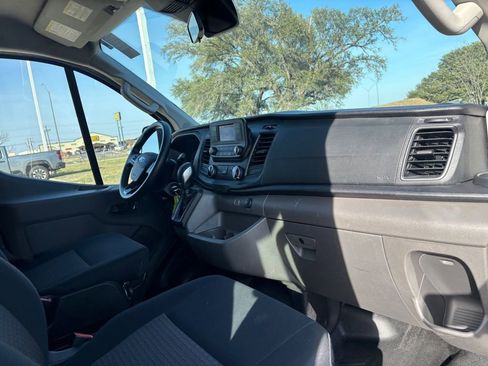 Used 2024 Ford Transit 250 Low Roof w/ Exterior Upgrade Package image 20