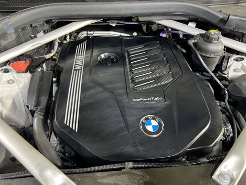 Used 2021 BMW X5 xDrive40i w/ Convenience Package image 31