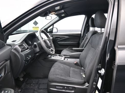 Used 2022 Honda Pilot Sport image 11