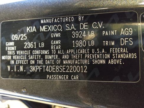 Used 2025 Kia K4 FWD image 33