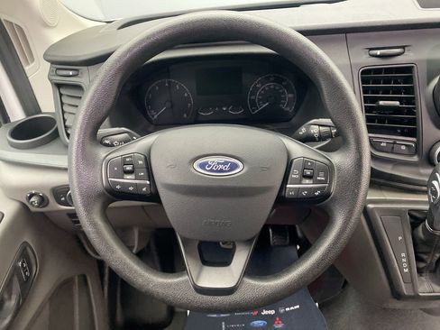 Used 2024 Ford Transit 250 148 High Roof RWD image 16
