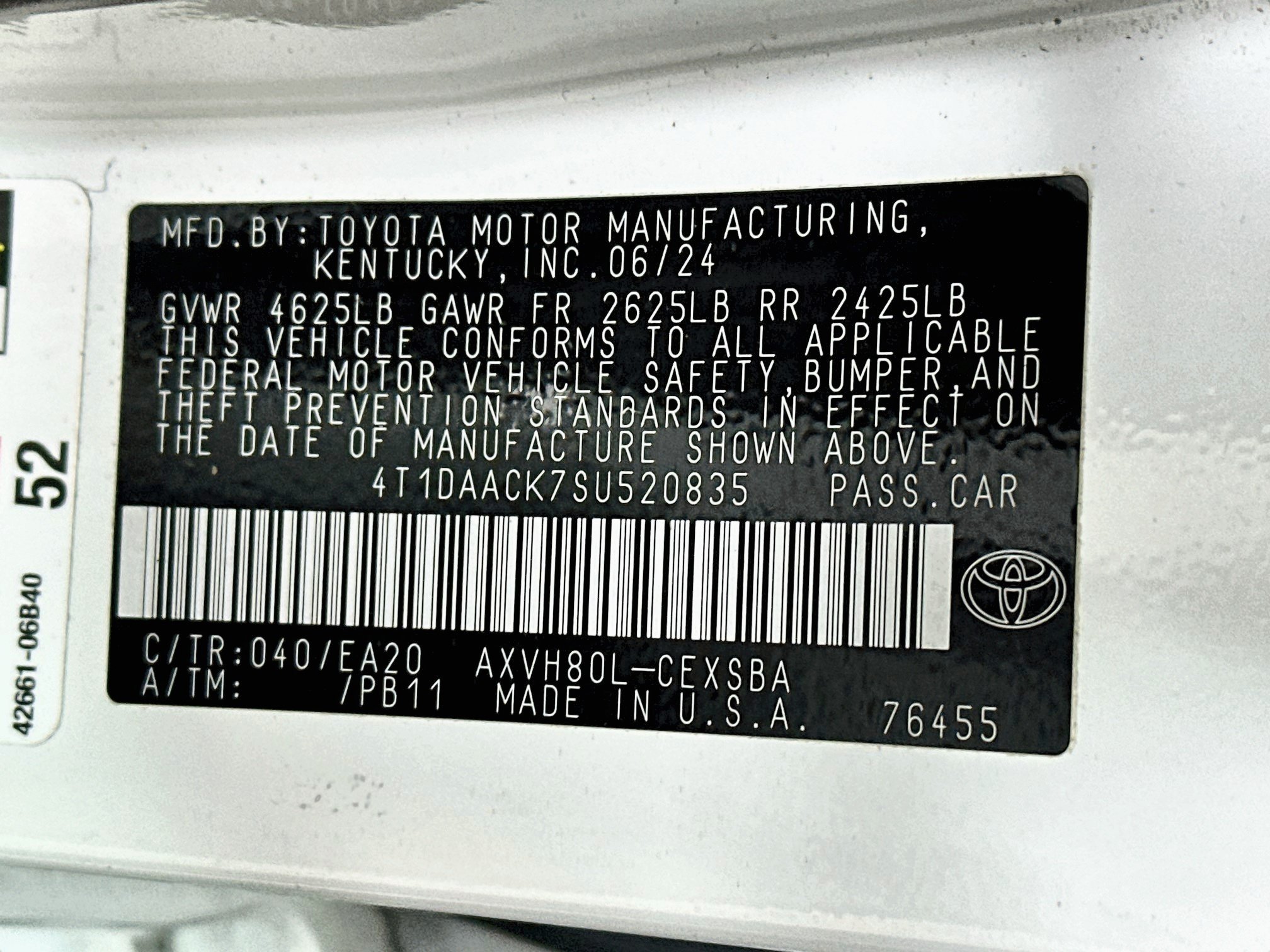 Used 2025 Toyota Camry SE FWD image 29