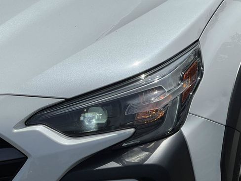 Used 2023 Subaru Outback Premium AWD/4WD image 31