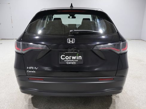 Used 2024 Honda HR-V LX image 4