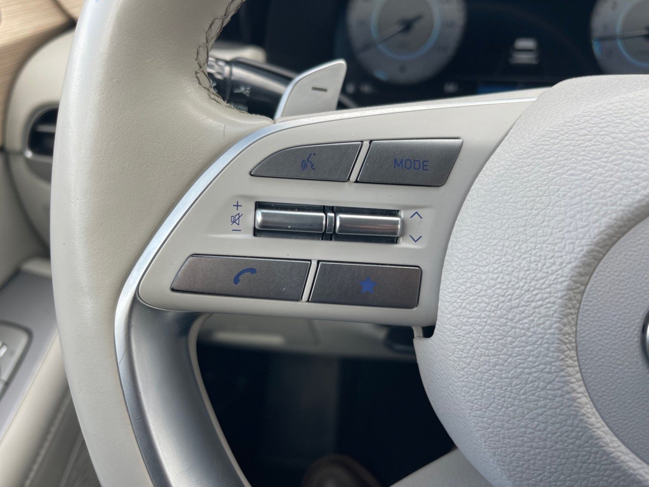 Used 2024 Hyundai Palisade Limited FWD image 23