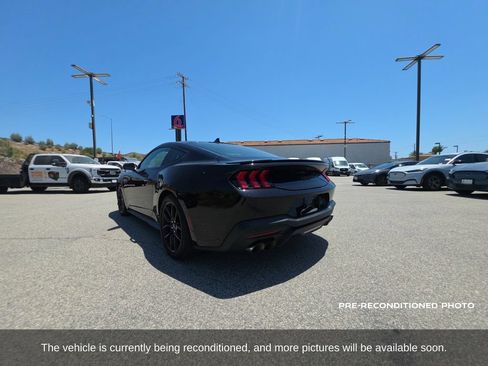 Used 2025 Ford Mustang GT w/ Mustang Nite Pony Package RWD image 8