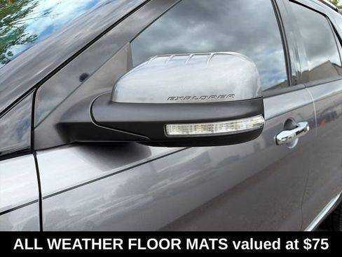 Used 2014 Ford Explorer Limited w/ Equipment Group 301A AWD/4WD image 12