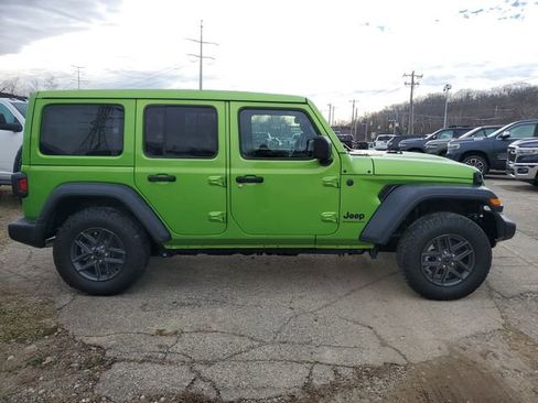 New 2025 Jeep Wrangler Sport S image 3