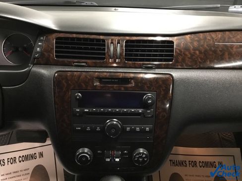 Used 2014 Chevrolet Impala LT w/ LT Sunroof Package image 48