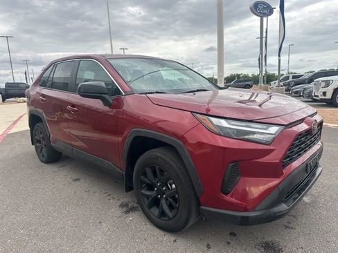 Used 2025 Toyota RAV4 LE image 2