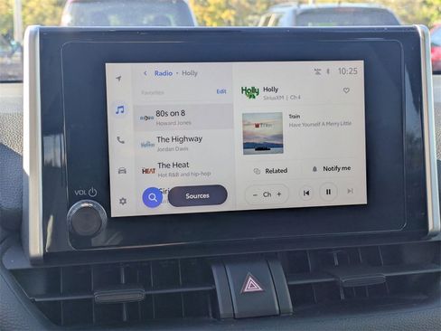 Used 2024 Toyota RAV4 LE image 19