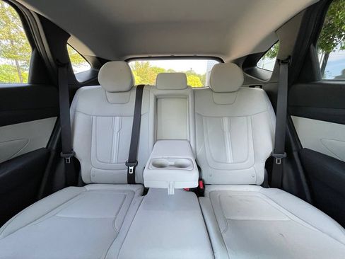 Used 2025 Hyundai Tucson SEL FWD image 29