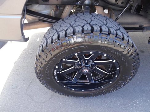 Used 2013 Ford F150 XLT w/ XLT Chrome Pkg image 13