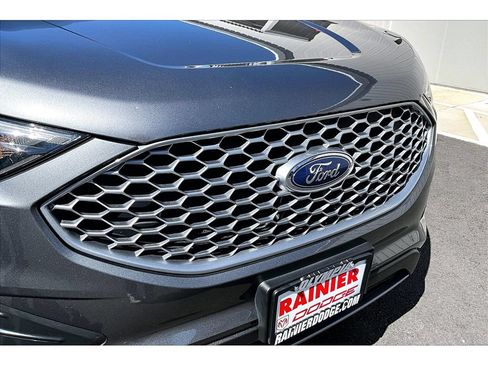 Used 2024 Ford Edge SEL AWD/4WD image 29