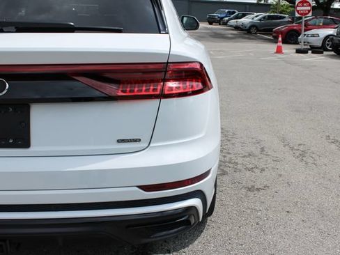 Used 2021 Audi Q8 Prestige AWD/4WD image 43