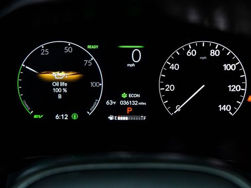 Used 2025 Honda CR-V Sport image 32