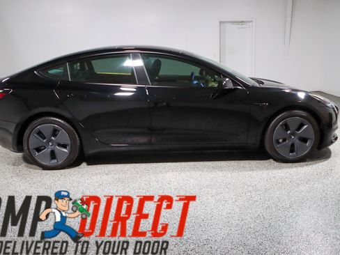 Used 2022 Tesla Model 3 Long Range AWD/4WD image 6