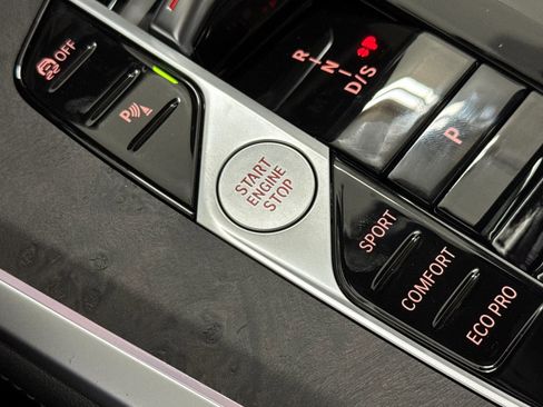 Used 2026 BMW X5 sDrive40i w/ Premium Package image 29