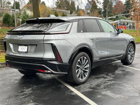 New 2026 Cadillac Lyriq Premium Sport image 5