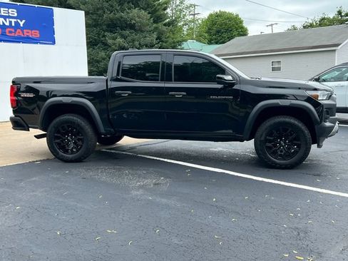 Used 2023 Chevrolet Colorado Trail Boss w/ Safety Package AWD/4WD image 42