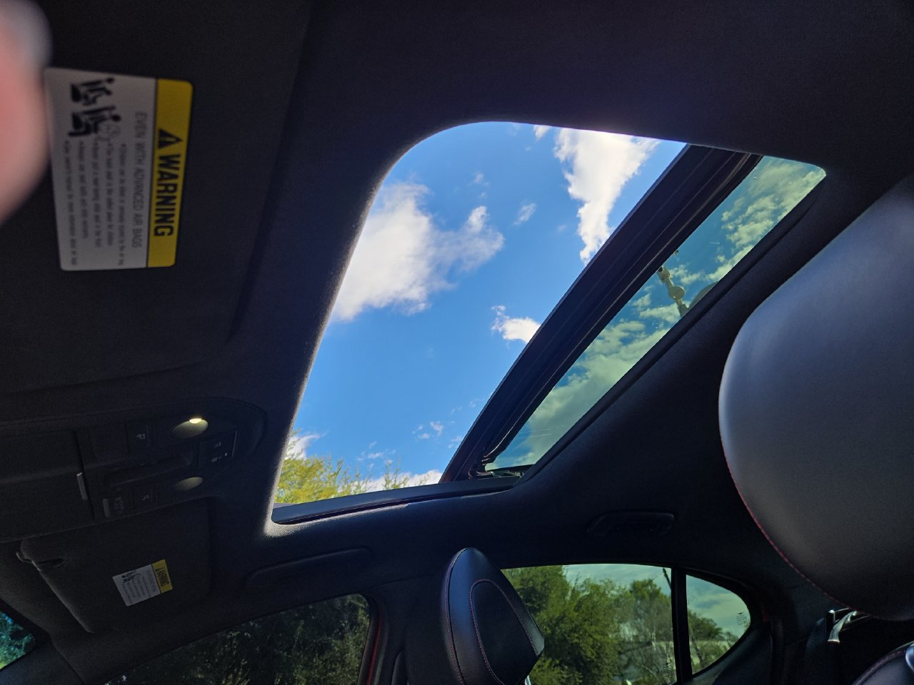 Used 2019 Genesis G70 3.3T Dynamic RWD image 29
