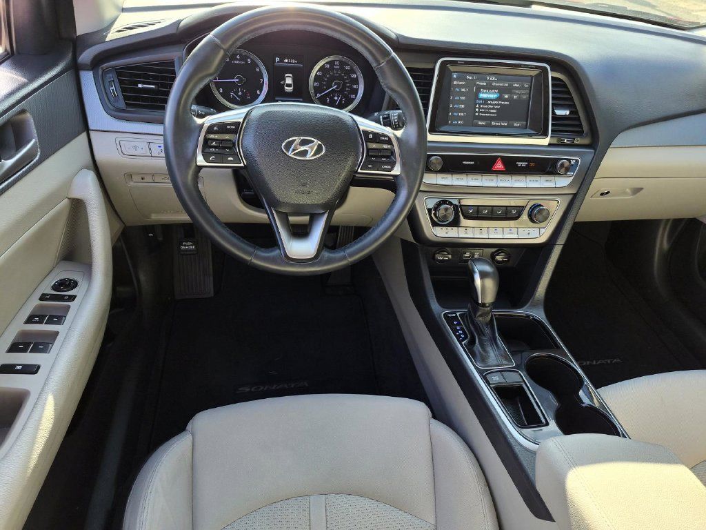 Used 2018 Hyundai Sonata SEL FWD image 12