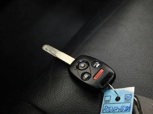 Used 2012 Honda Pilot Touring image 41