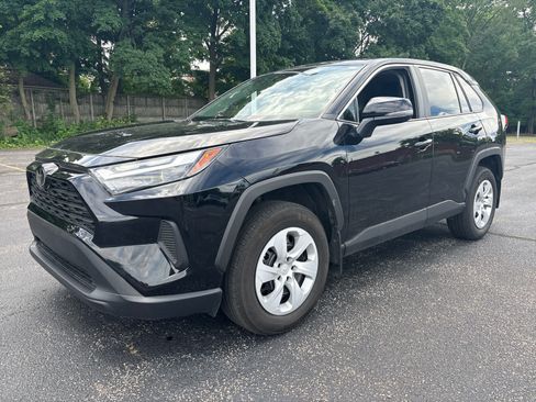 Used 2024 Toyota RAV4 LE AWD/4WD image 1