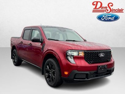 New 2025 Ford Maverick XLT w/ XLT Luxury Package