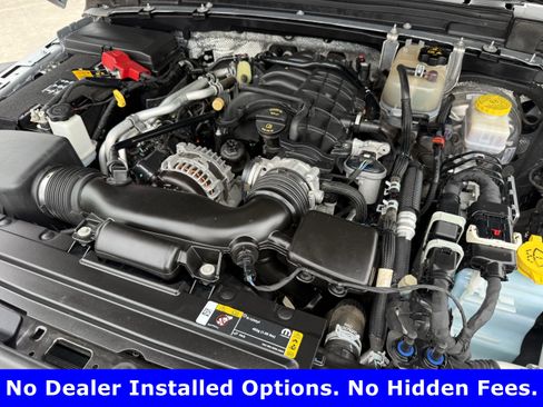 Used 2024 Jeep Wrangler Unlimited Rubicon AWD/4WD image 32