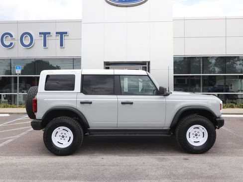 New 2026 Ford Bronco Heritage Edition AWD/4WD image 16