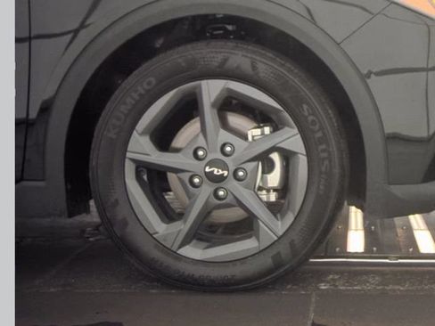 Used 2025 Kia K4 FWD image 16