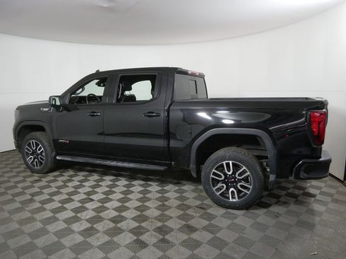Used 2024 GMC Sierra 1500 AT4 w/ AT4 Premium Package image 5