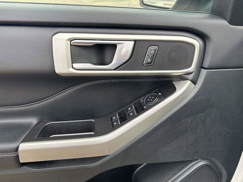 Used 2023 Ford Explorer XLT w/ Equipment Group 202A image 24