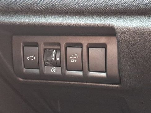 Certified 2024 Subaru Outback Premium w/ Popular Package #1A AWD/4WD image 24
