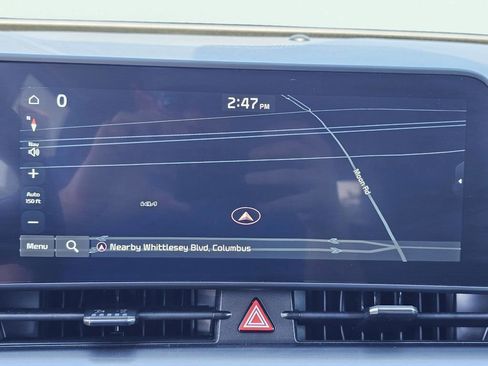 Certified 2024 Kia Sportage EX image 30