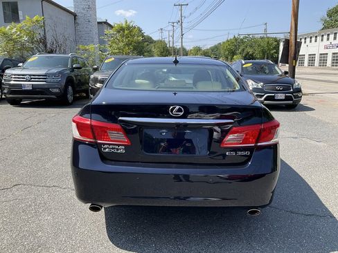 Used 2010 Lexus ES 350 w/ Preferred Accessory Package FWD image 6