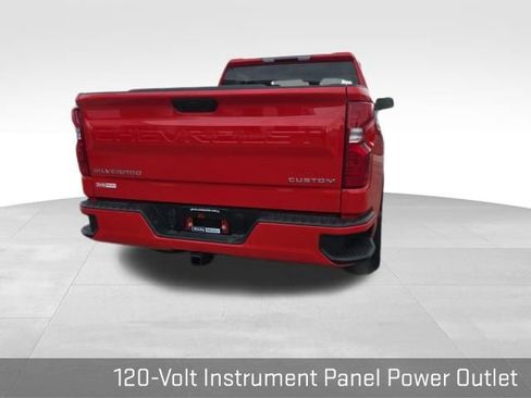 Used 2023 Chevrolet Silverado 1500 Custom image 28