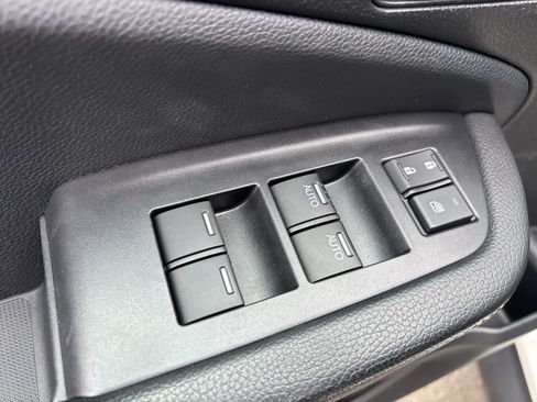 Used 2019 Honda Ridgeline RTL-T image 11