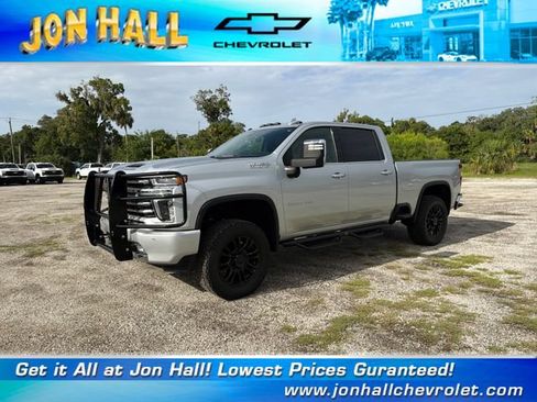 Used 2023 Chevrolet Silverado 2500 High Country w/ Z71 Off-Road Package AWD/4WD image 2